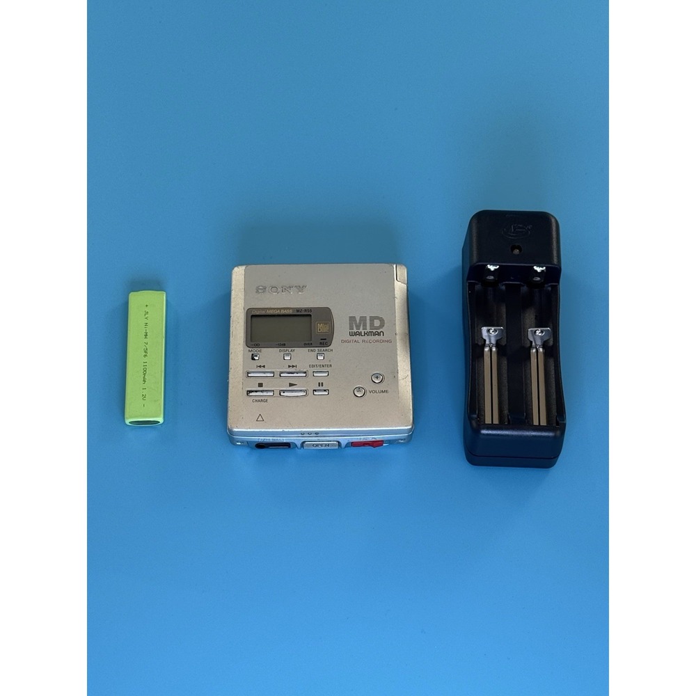 Sony MZ-R55 Walkman Portable MiniDisc MD Recorder - PLEASE READ